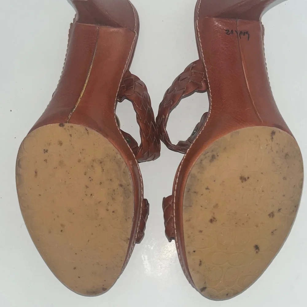 Coach Phebe Tan Vachetta woven Leather. Size 7 1/2 Used excellent condition - Picture 10 of 12